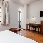 Senator Hotel 4*