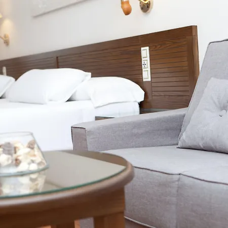 Senator Hotel 4*